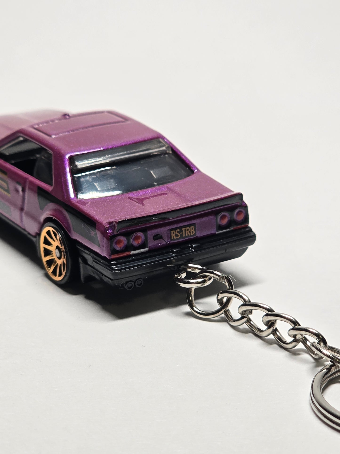 Nissan Skyline RS Keychain