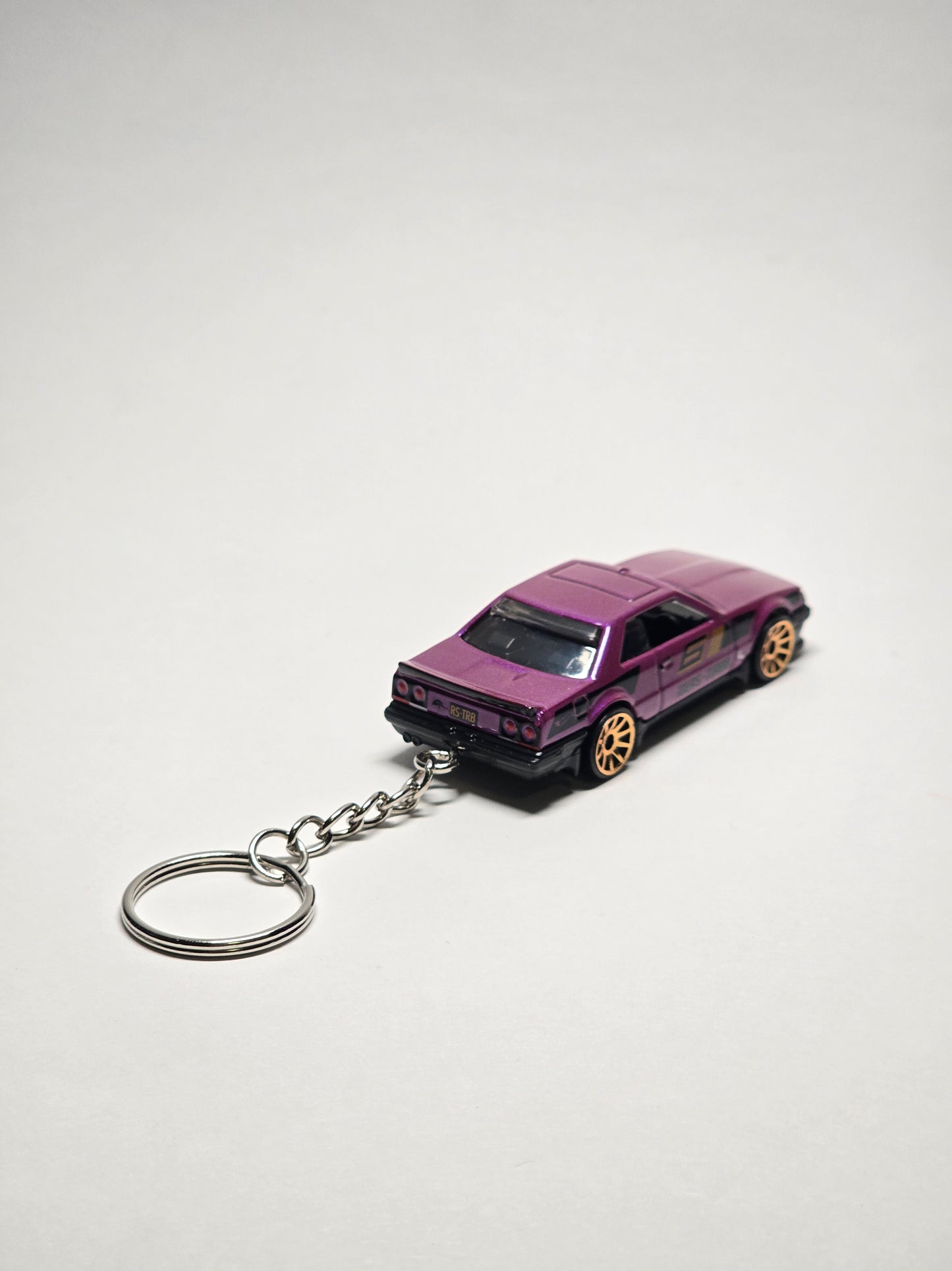 Nissan Skyline RS Keychain